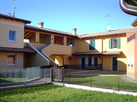 FELETTO 3